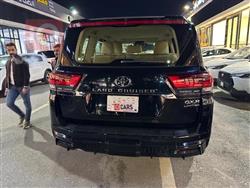 تويوتا لاندكروزر